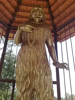 Akkamahadevi Statue in Udathadi