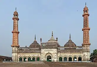 The Asfi mosque, located within the imambara complex