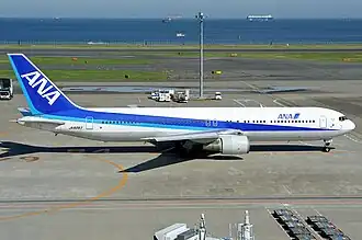 Boeing 767-300