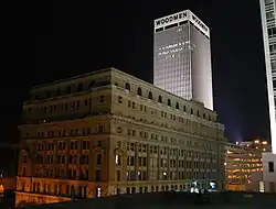 The Brandeis Building in 2007, with the Woodmen Tower to the west.