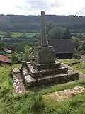 Churchyard cross at St Martin
