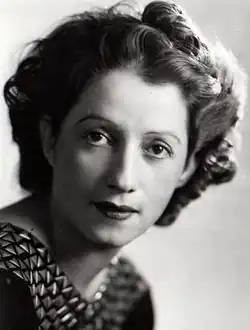 Portrait of the Salvadoran writer and artist Consuelo de Saint-Exupéry.