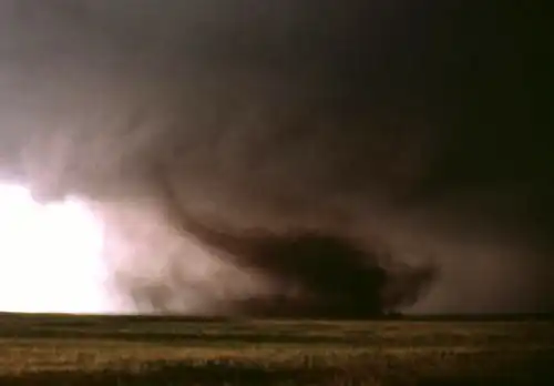 Cordell, Oklahoma tornado (April 2008)