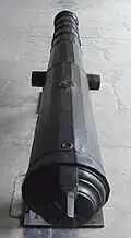 Culverin with the arms of L'Isle-Adam, Rhodes. Caliber: 140mm, length: 339&nbsp;cm, weight: 2533&nbsp;kg, ammunition: 10&nbsp;kg iron ball. Remitted by Abdul-Aziz to Napoleon III in 1862.