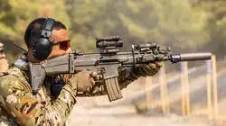 Cypriot MYK operator with an FN SCAR.