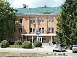 Mining plant building