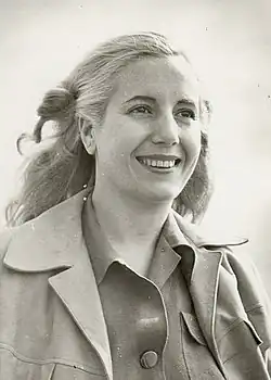 Official portrait of Eva Perón