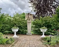 Garden sculpture