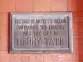 Dedication plaque to Tate in the University of Liverpool's Victoria Building