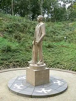 National Monument ‘The stone man’ (1953)