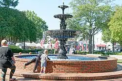Fountain in Marietta Square