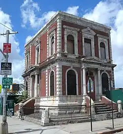 Brick facade on the building as seen in the 2000s