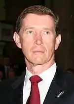 PeterDebnamAtANZACCeremonySydney26042006.jpg