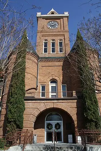 Pointe Coupee Parish courthouse