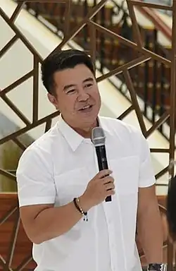Ryan Singson in 2022 (cropped).jpg