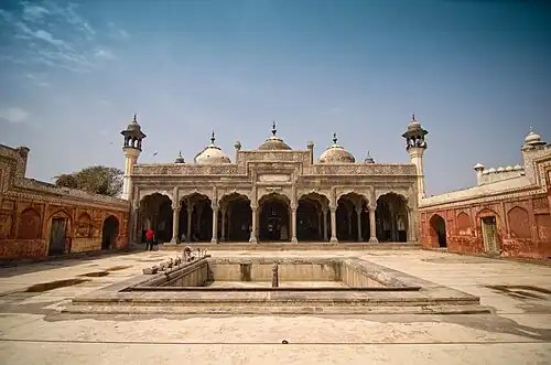 Facade of Shahi Masjid, Chiniot